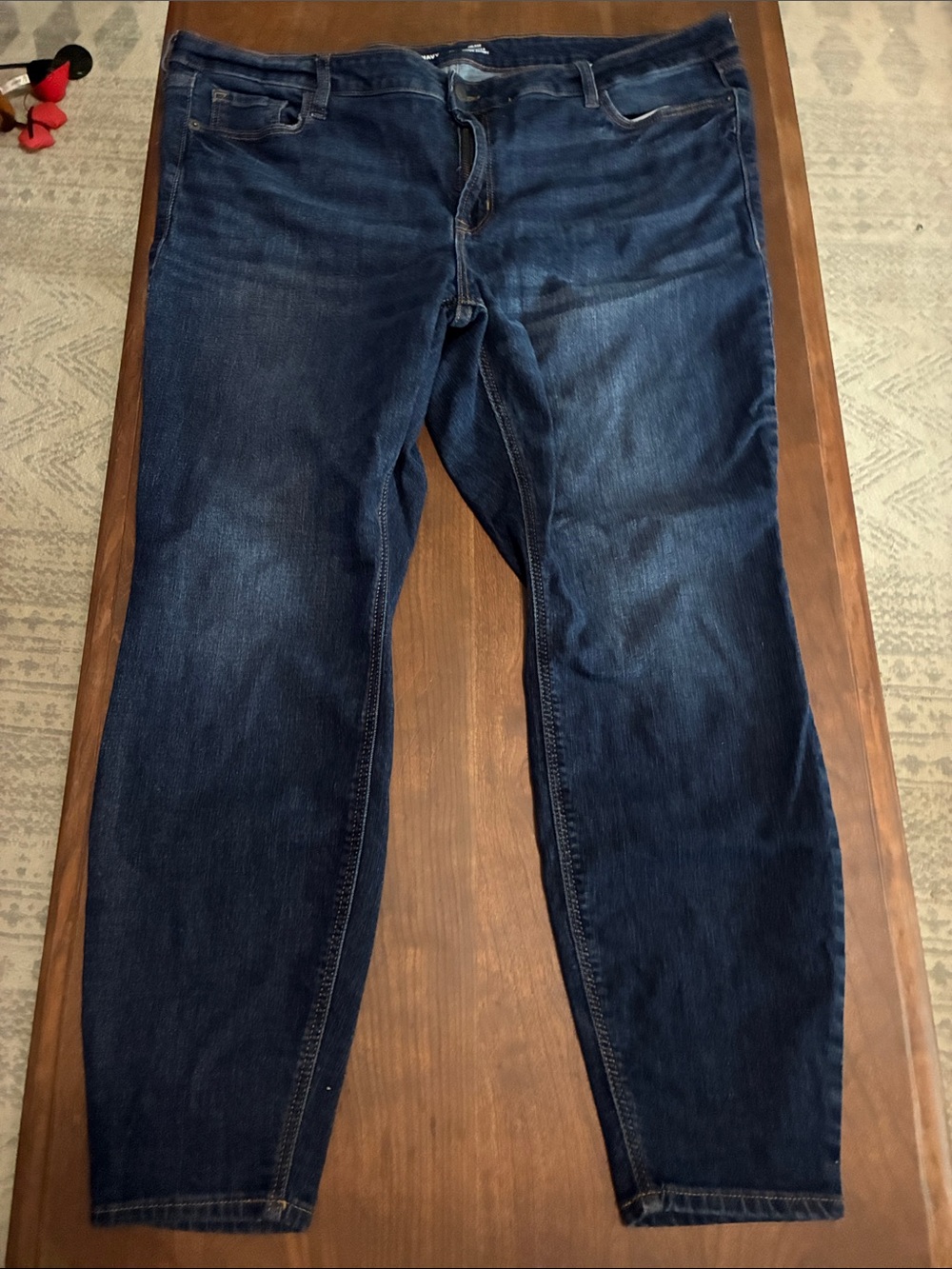 Old Navy Women's Skinny Jeans in Dark Blue Wash